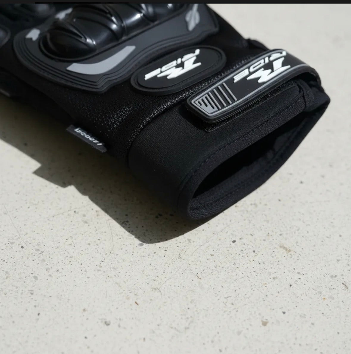 Kit de 2 pares de Guantes +1 Pasamontañas